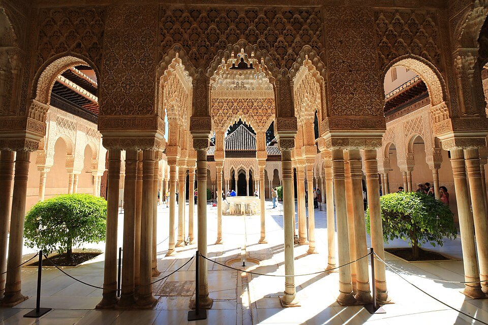 Patio de los Leones